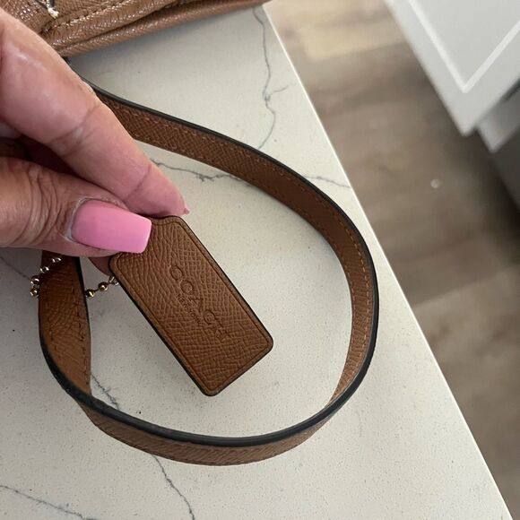 Coach Classic Leather Tote - Picture 11 of 11